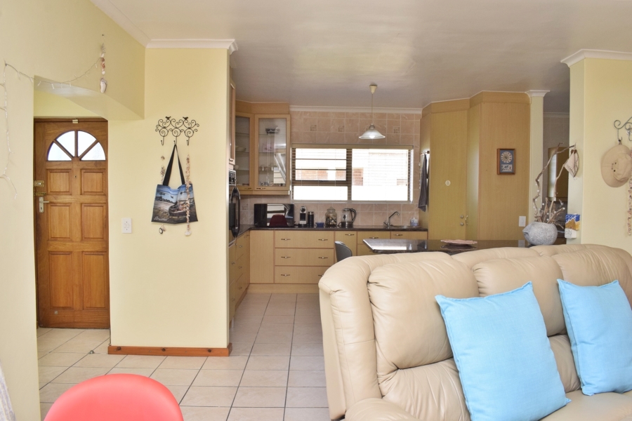 2 Bedroom Property for Sale in Struisbaai Western Cape